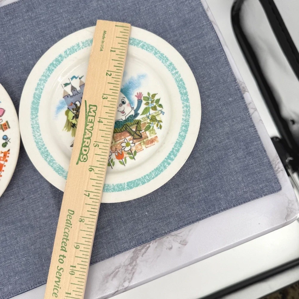 Vtg Oneida Deluxe Raggedy Ann‎ Andy Humpty Dumpty Childrens Plates Set Of Two